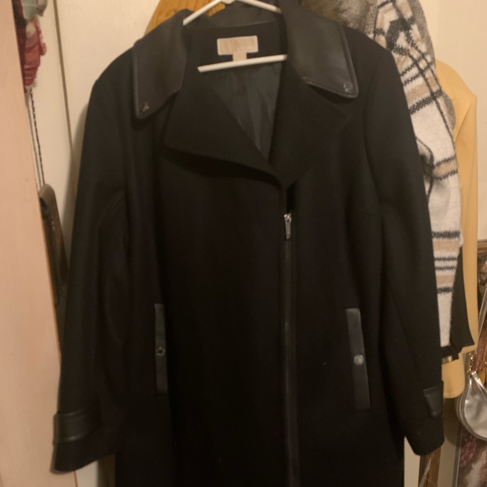 Michael Kors black coat 3 xl